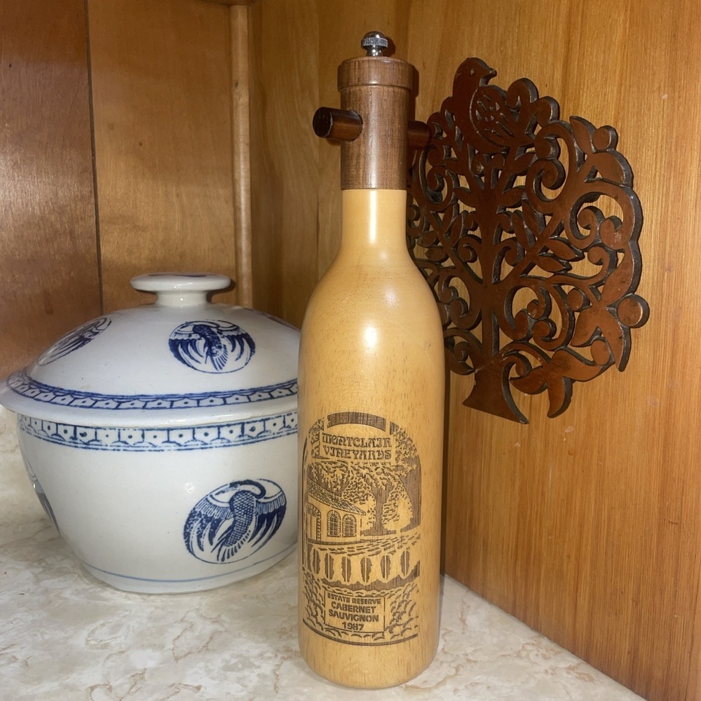 Montclair Vineyards Cabernet‎ Sauvignon 1987 12" Wood Pepper Mill